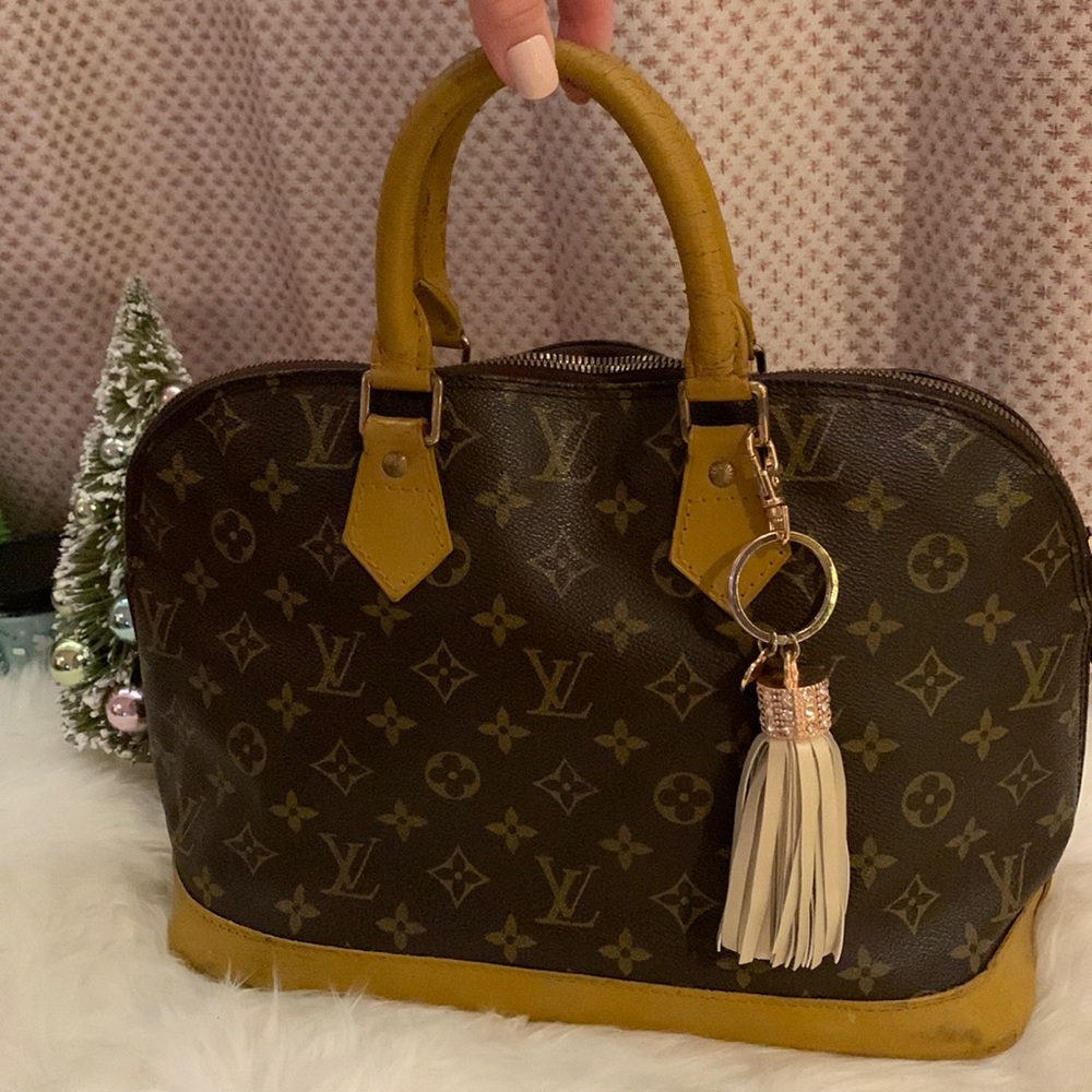 Louis Vuitton Monogram Alma PM HandbagDate Code VI0993 Made in France.🥐☕️❤️